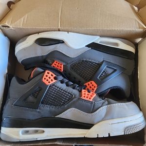 Jordan 4 Infrared